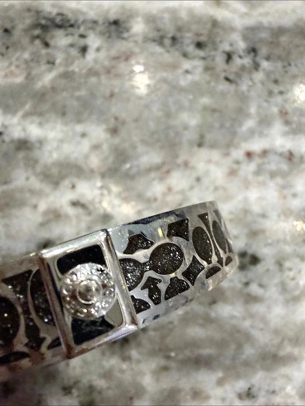 Coach Signature C Enamel Hinged Bangle Bracelet Silver & Black